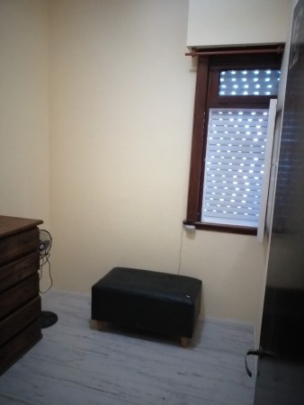 Venta departamento 3 ambientes por escalera con terraza