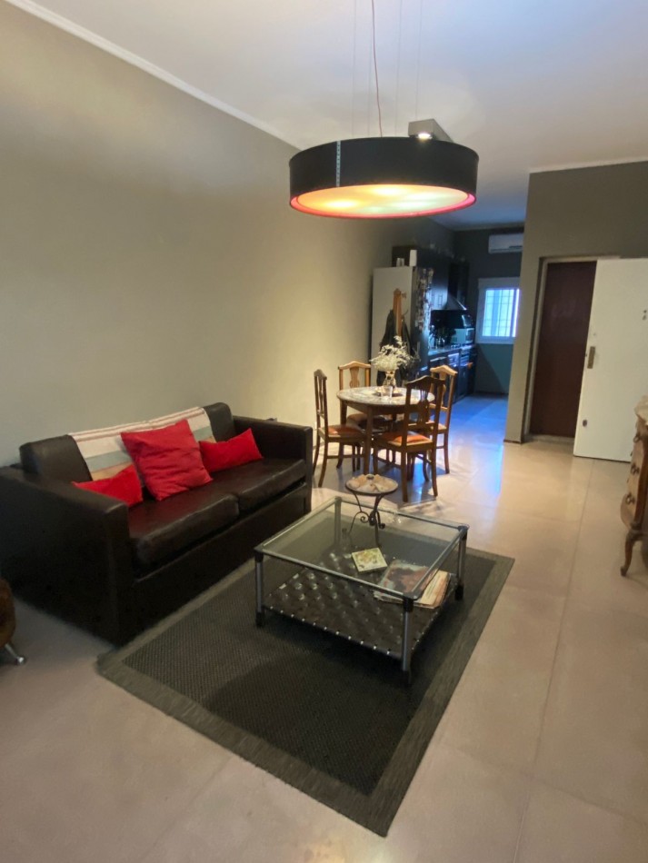 PH 2 AMBIENTES EN VENTA CON TERRAZA Y COCHERA