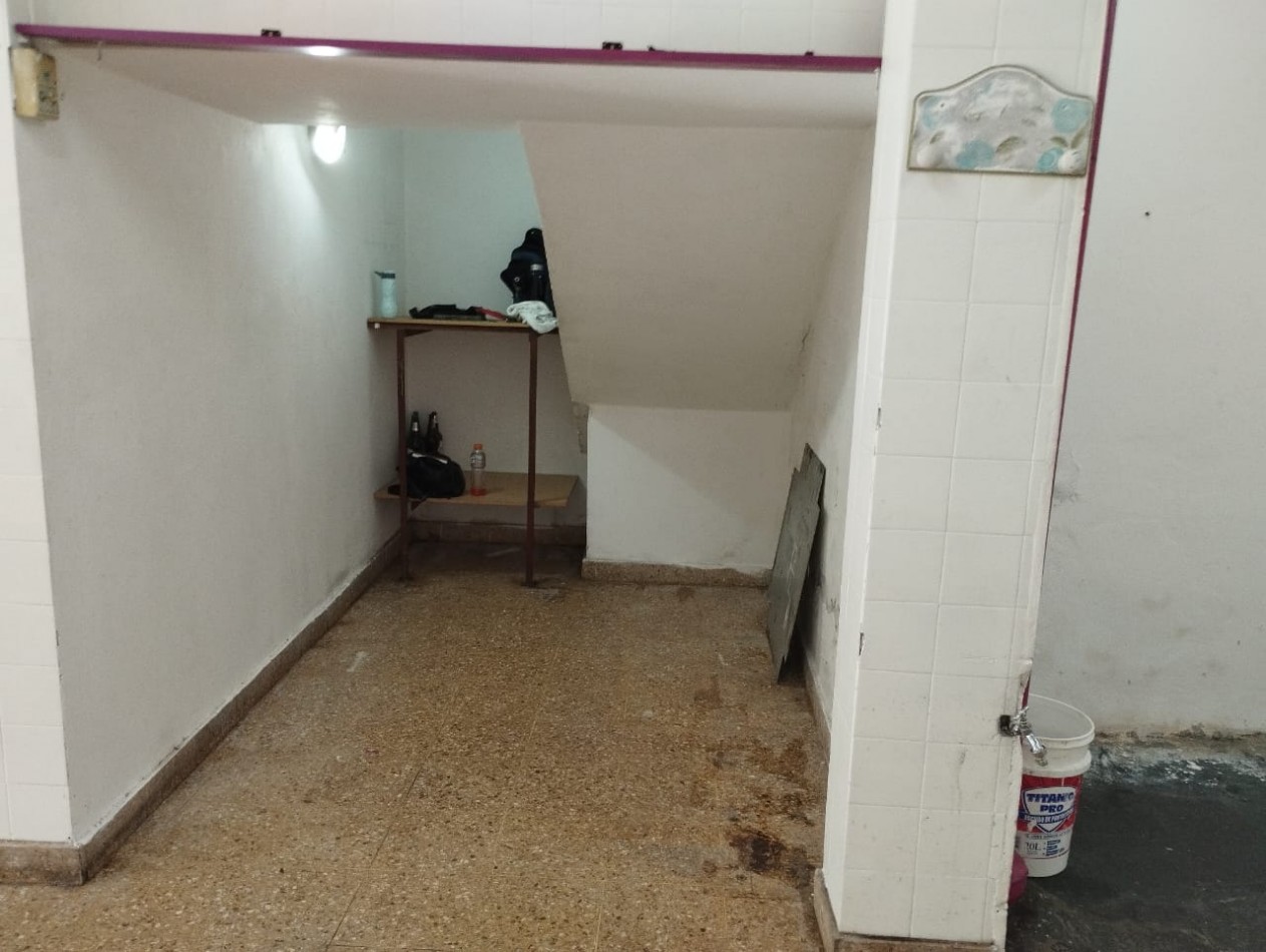 Venta local con renta activa - Fragata Sarmiento 600 - Caballito