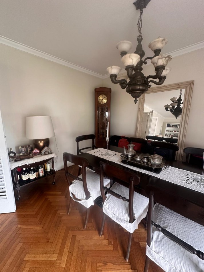 VENTA  DEPARTAMENTO - 4 AMBIENTES + DEPENDENCIA + BAULERA | AV. SANTA FE - RECOLETA