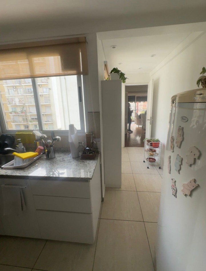 VENTA  DEPARTAMENTO - 4 AMBIENTES + DEPENDENCIA + BAULERA | AV. SANTA FE - RECOLETA