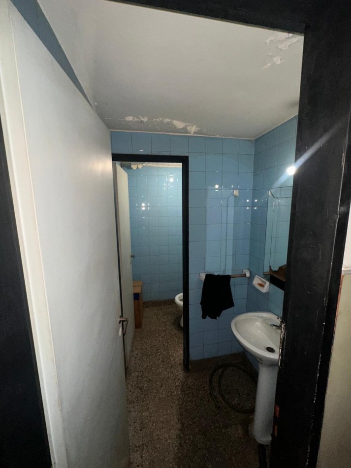 ALQUILER - Local Comercial + Oficina en 4 Plantas - Microcentro