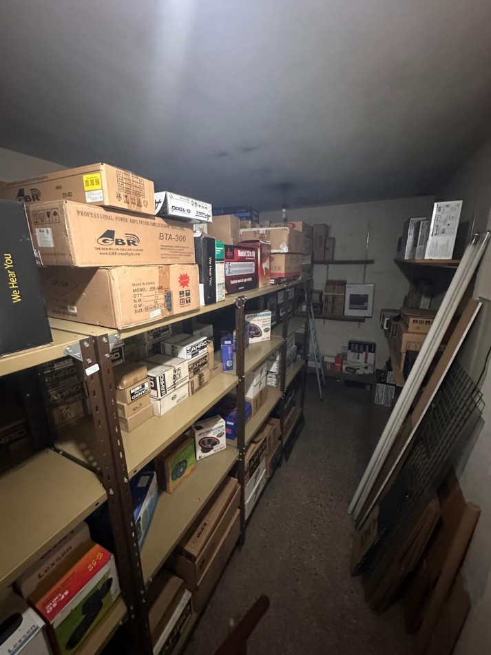 ALQUILER - Local Comercial + Oficina en 4 Plantas - Microcentro