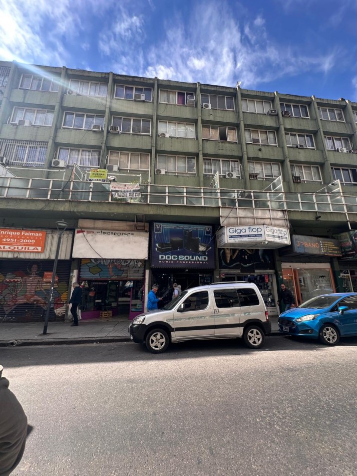 ALQUILER - Local Comercial + Oficina en 4 Plantas - Microcentro
