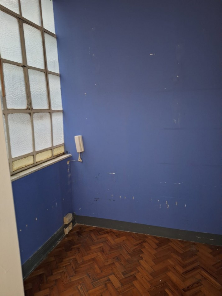 Oportunidad de inversion - Departamento 4 ambientes reales ideal renta, Reestructurado a 7 ambientes- SEMIPISO