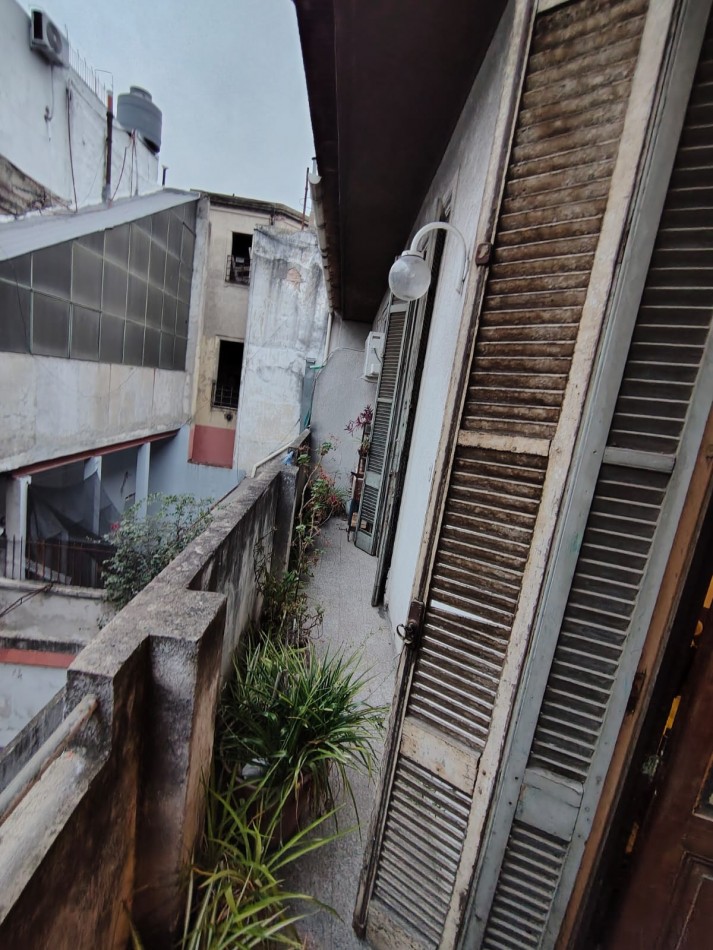 PH EN VENTA - 4 AMBIENTES - APTO CREDITO