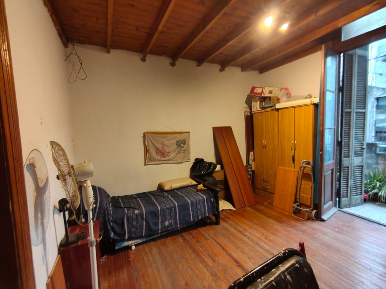 PH EN VENTA - 4 AMBIENTES - APTO CREDITO