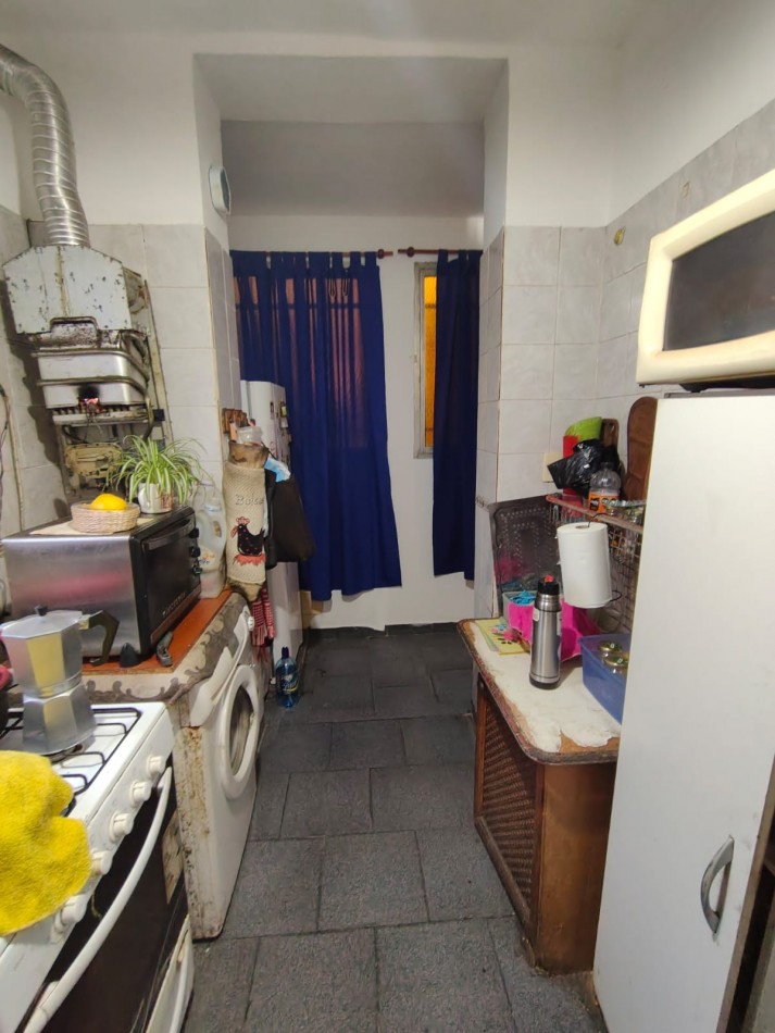 PH EN VENTA - 4 AMBIENTES - APTO CREDITO