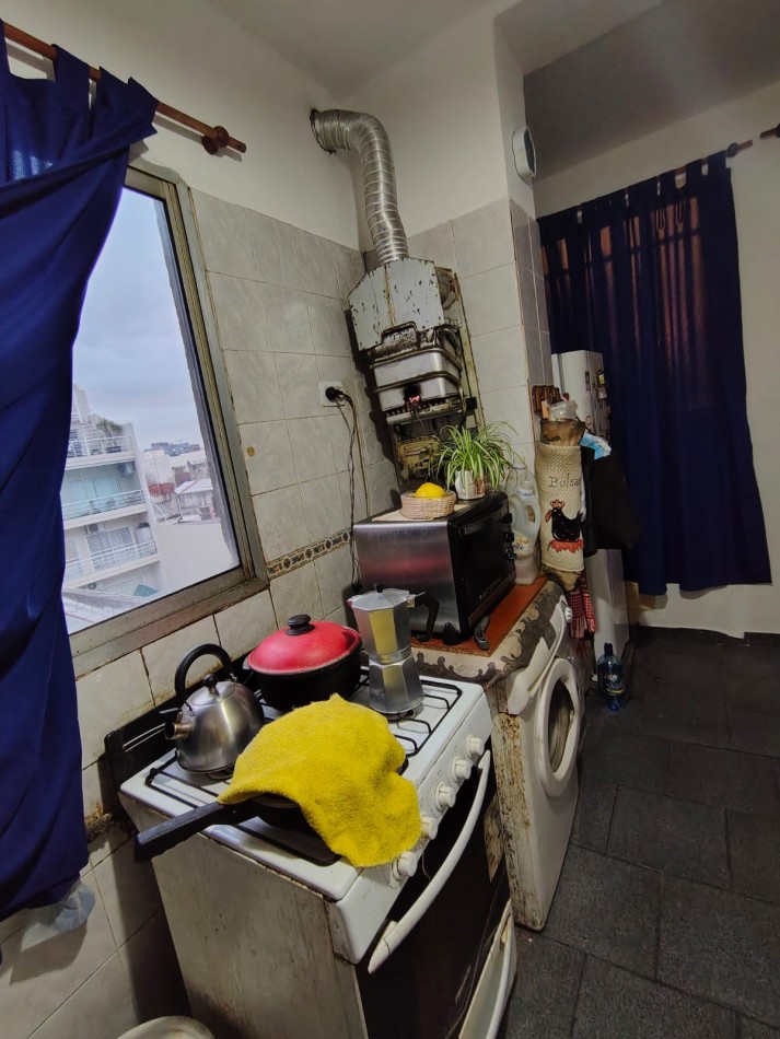 PH EN VENTA - 4 AMBIENTES - APTO CREDITO