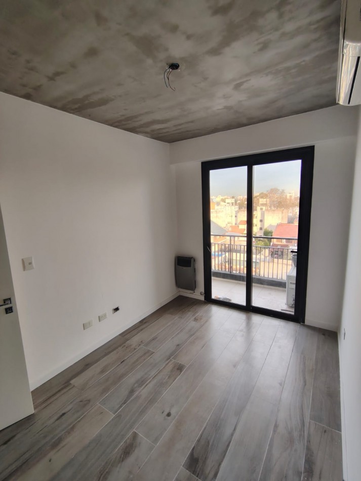 ALQUILER 2 AMBIENTES - VILLA DEVOTO - BALCON Y AMENITIES