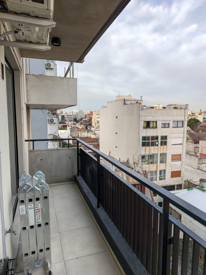 ALQUILER 2 AMBIENTES - VILLA DEVOTO - BALCON Y AMENITIES