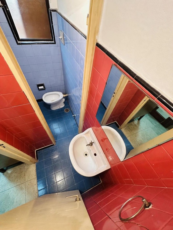 Exclusivo Paquete Inmobiliario En Recoleta: Local, Depto Con Patio Y Cochera
