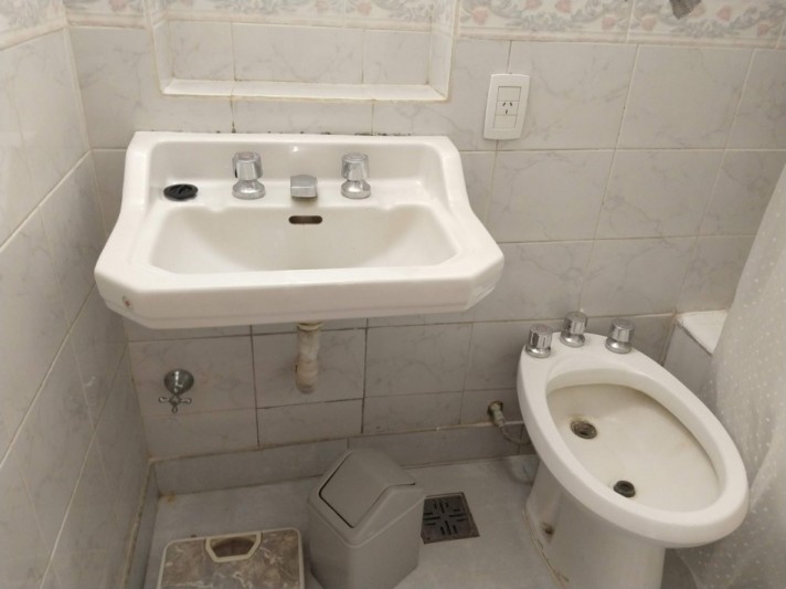 Habitaciones compartidas full servicios Alquiler para estudiantes - Todo incluido - Centro / Monserrat