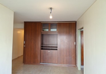Alquiler dpto 2 ambientes con balcon