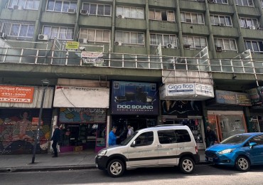 VENTA - Oficina + Local Comercial en 4 Plantas - Microcentro